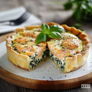 Quiche Feuillettée au Saumon et Épinards