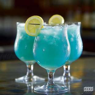 Recette Boisson alcoolisée : Blue Sea