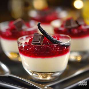Panna Cotta aux Fruits Rouges et Vanille