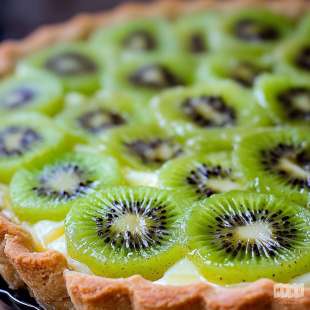 Tarte Génoise aux Kiwis