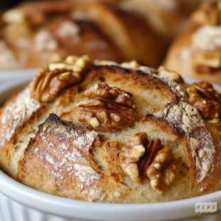 Pain au Levain aux Noix