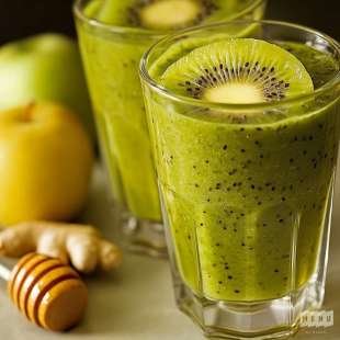 Smoothie Épinard, Kiwi et Pomme