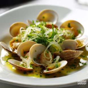 Praires Ouvertes Minute, Vinaigrette Échalote et Algues