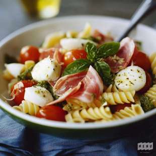 Pâtes, Tomates, Mozzarella et Jambon en Salade