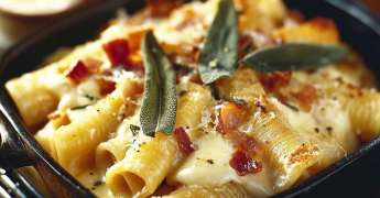 Rigatoni aux Lardons et à la Sauge