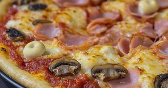 Pizza Regina