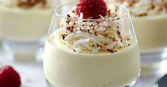 Mousse Chocolat Blanc, Coco et Framboise