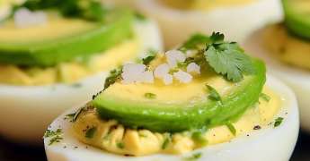 Oeufs Mimosa à L’Avocat et Citron Vert
