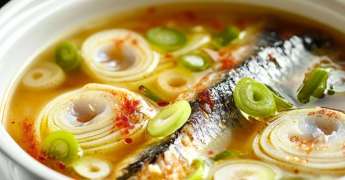 Soupe de Poissons de Roche Piment et Poireaux